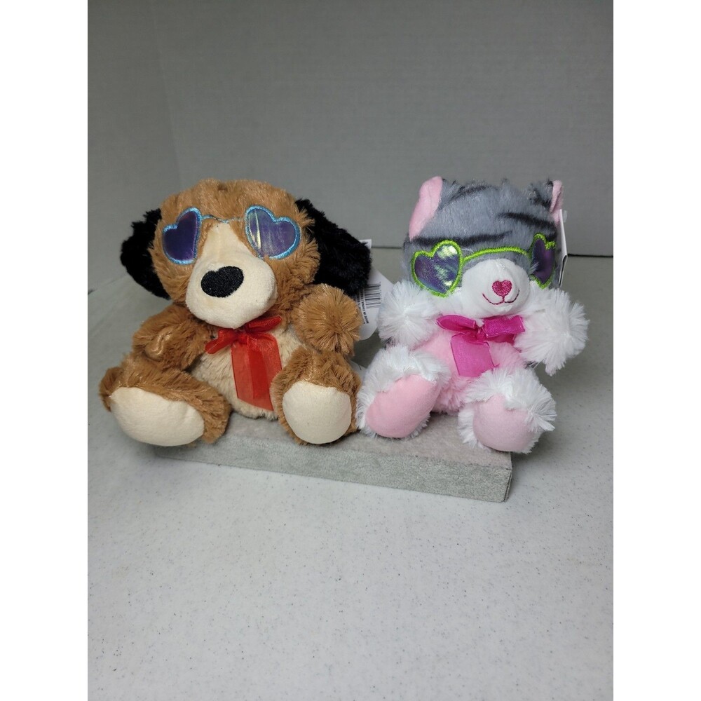 2 New Seasonal Collection Valentines Day Stuffed Animal Dog and Cat W/ Hearts